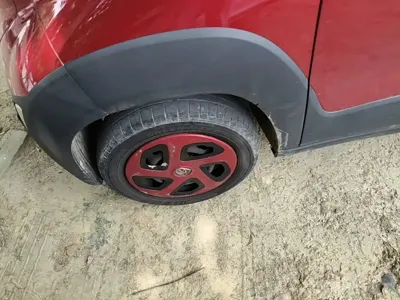 Baojun E100