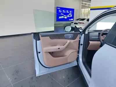 Leapmotor Leapmotor C11