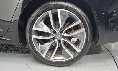 Renault-KoreaSamsung SM6