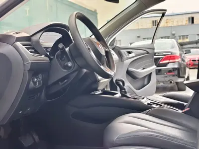 Roewe i5