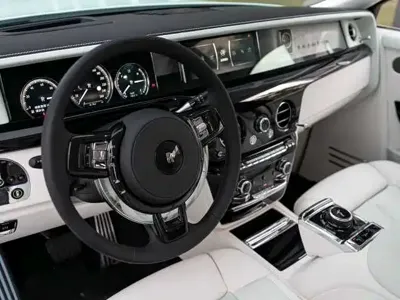 Rolls-Royce Phantom