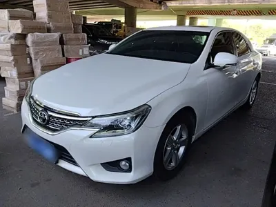 Toyota Reiz