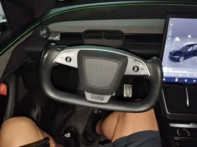 Tesla Model Y L