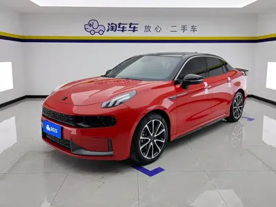 Lynk & Co 03