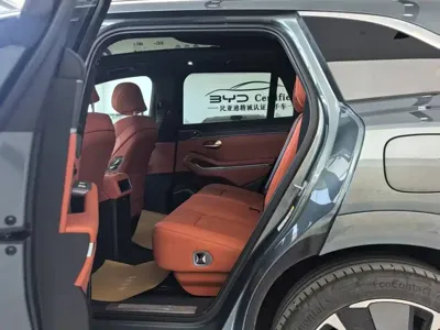 BYD 唐L