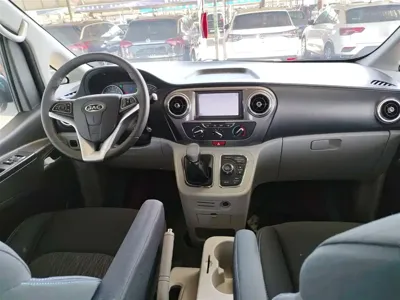 JAC Refine Refine M3