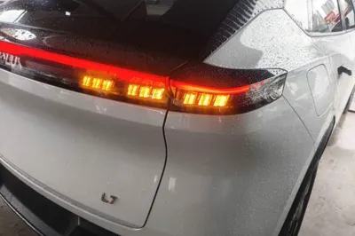 Dongfeng Aeolus L7 New Energy