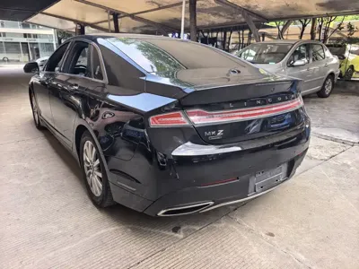Lincoln MKZ
