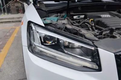 Audi Q2L