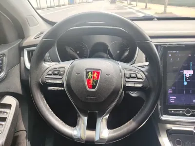 Roewe RX5