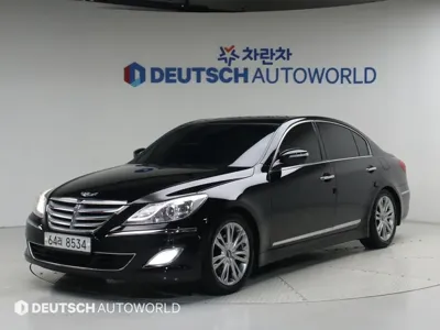 Hyundai Genesis