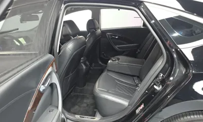 Hyundai Aslan