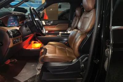 Lincoln Navigator