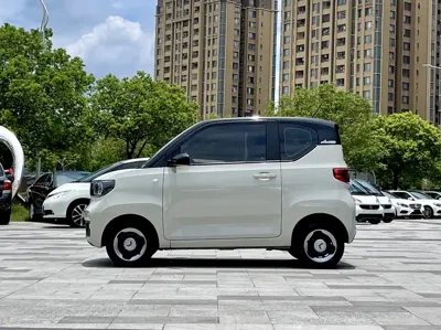 Wuling MINIEV
