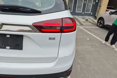 Geely Auto Emgrand X7 Sport