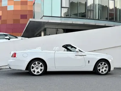 Rolls-Royce Dawn