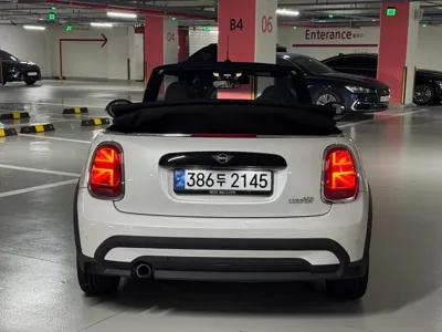 MINI Cooper Convertible