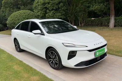 Roewe D6