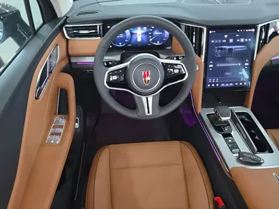 Hongqi Hongqi HS7 PHEV