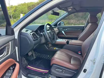 Honda UR-V