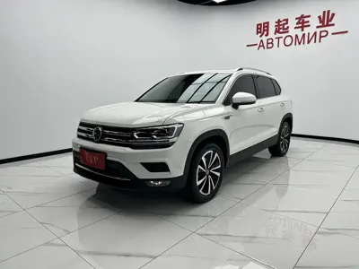 Volkswagen Tharu