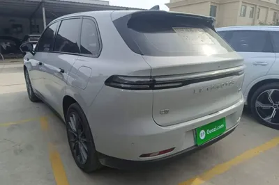 Leapmotor C10