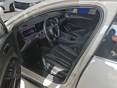 BYD 海豹06