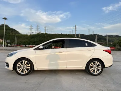 Chery Arrizo 5