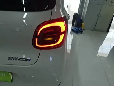 Wuling MINIEV