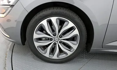 Renault-KoreaSamsung SM6