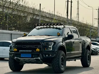 Ford F-150 Raptor