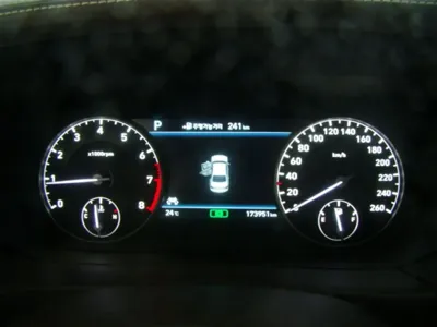 Genesis EQ900