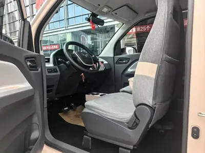 Wuling MINIEV