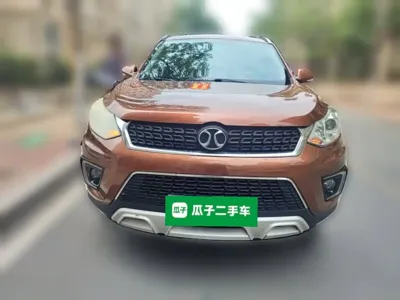 BAIC Senova X35
