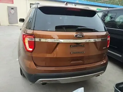 Ford Explorer (Import)