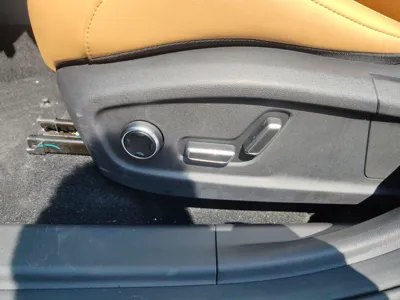 Geely Galaxy L7