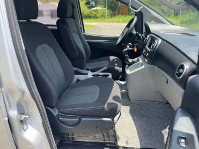 JAC Refine Refine M3