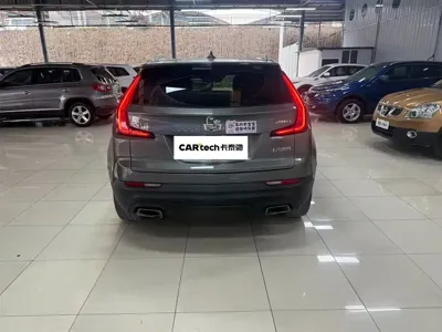 Cadillac XT4