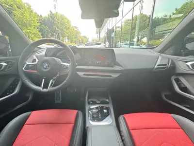 BMW M235L