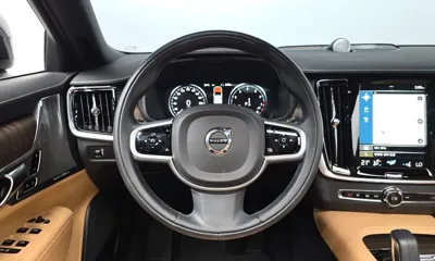 Volvo V90