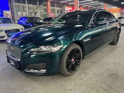 Jaguar XFL