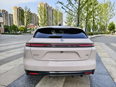 Nio ET5T