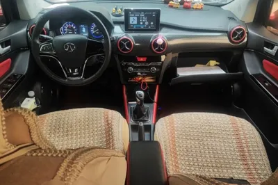 BAIC Senova X25