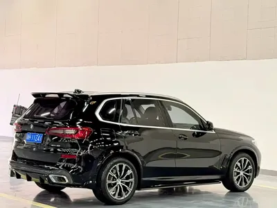 BMW X5 (Import)