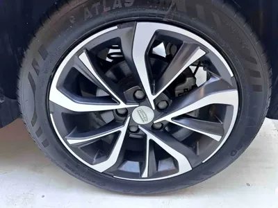 Geely Emgrand S