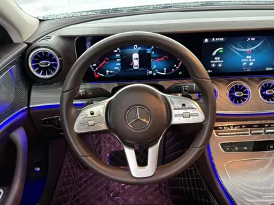 Mercedes-Benz CLS