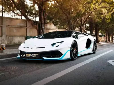 Lamborghini Aventador