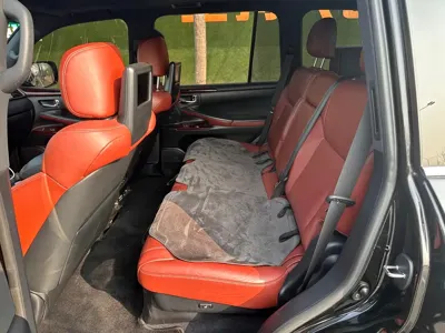 Lexus LX
