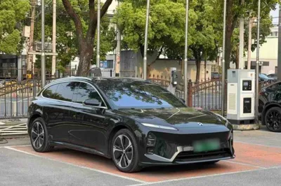 Nio ET5T