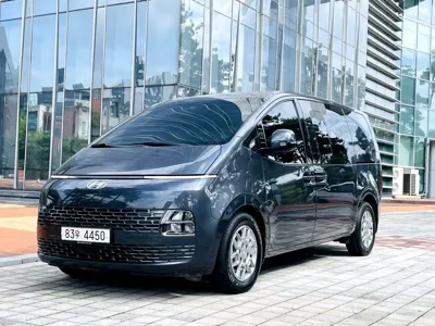 Hyundai Staria